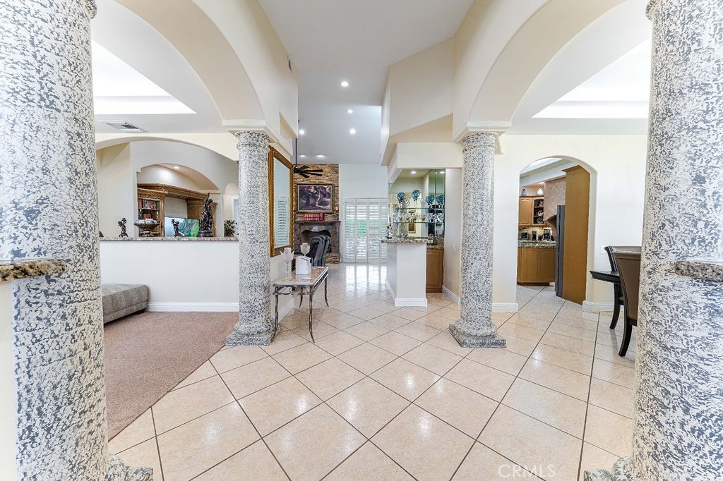 31695 Avenida Del Padre