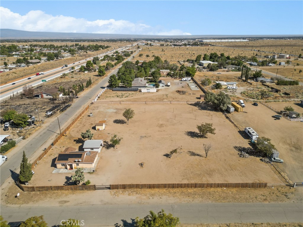 40610 12th Street W