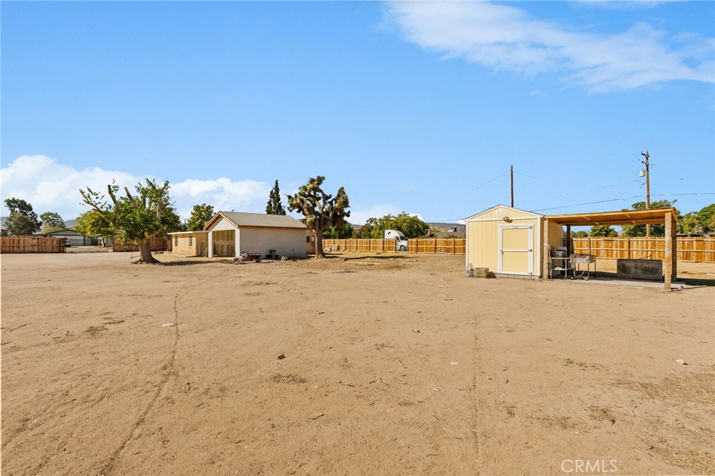 40610 12th Street W