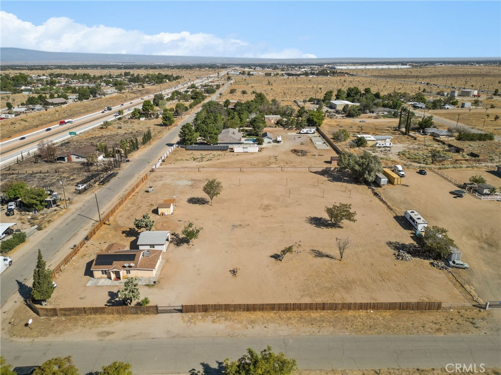 40610 12th Street W