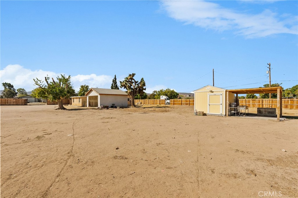 40610 12th Street W