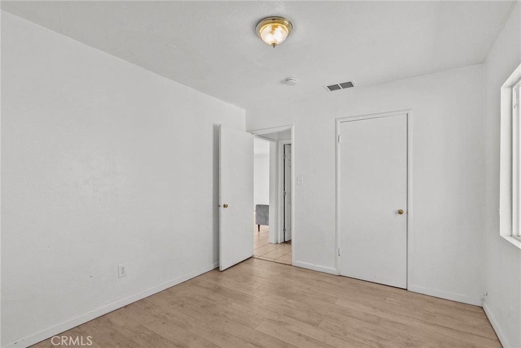 40610 12th Street W