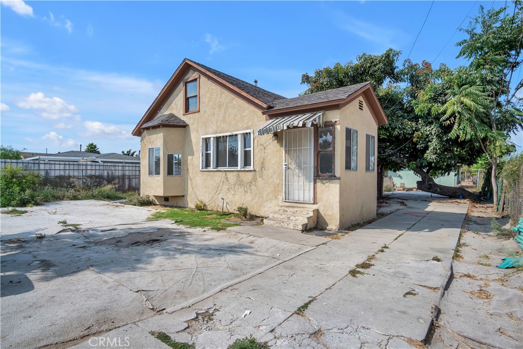 2063 E 130th Street