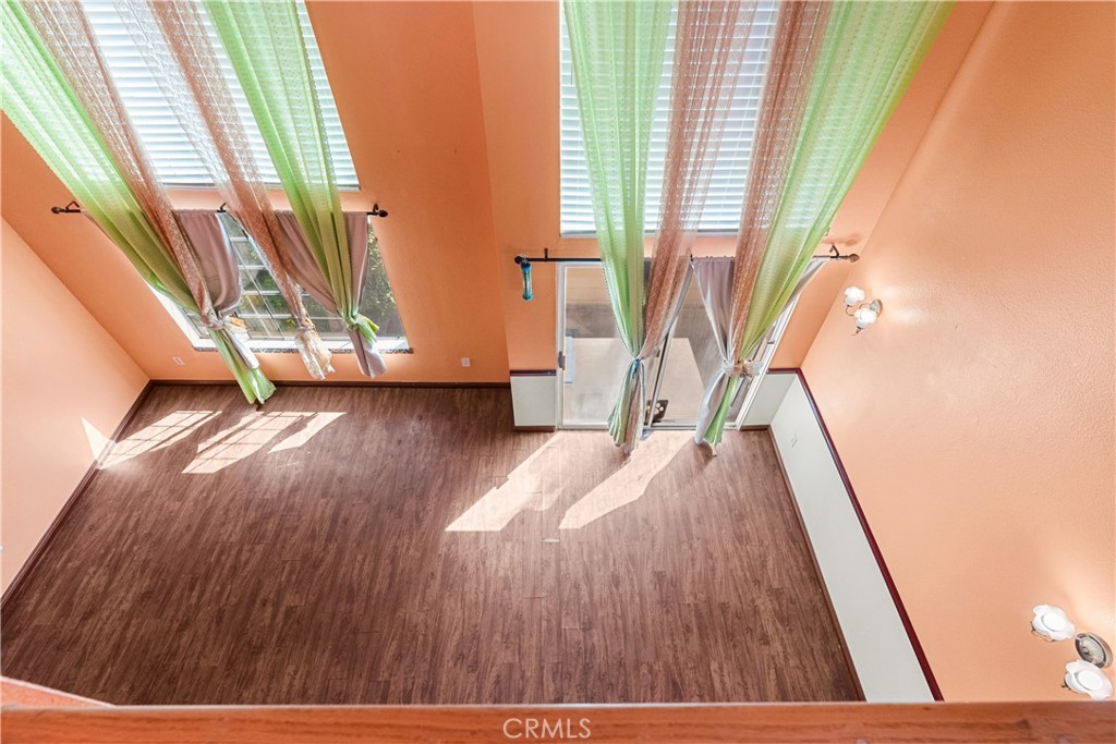 11150 Glenoaks Boulevard 120