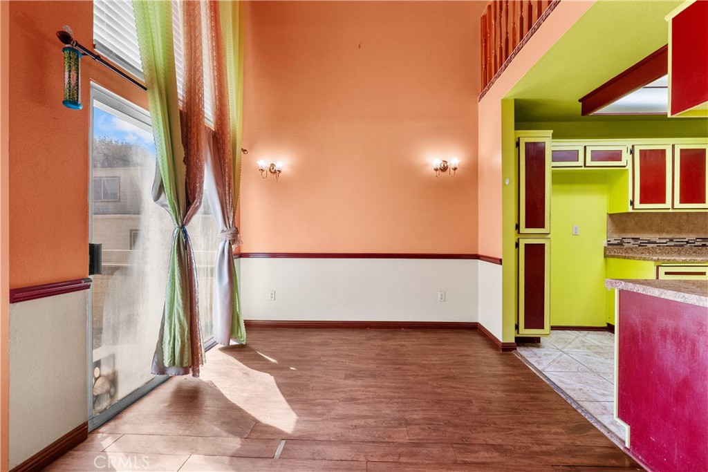 11150 Glenoaks Boulevard 120