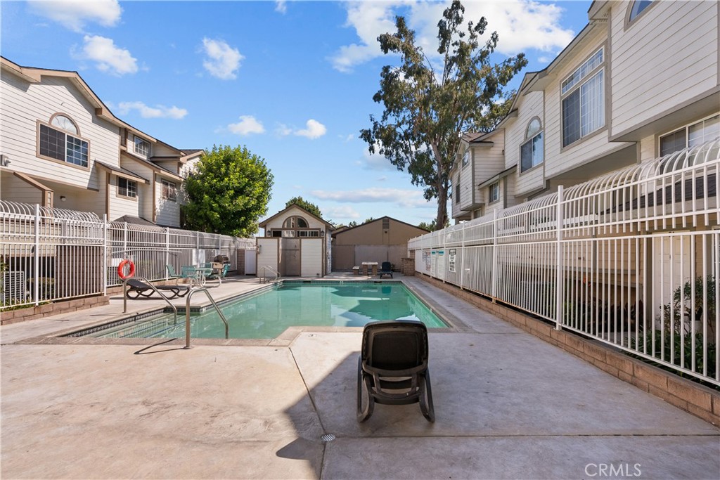 11150 Glenoaks Boulevard 120