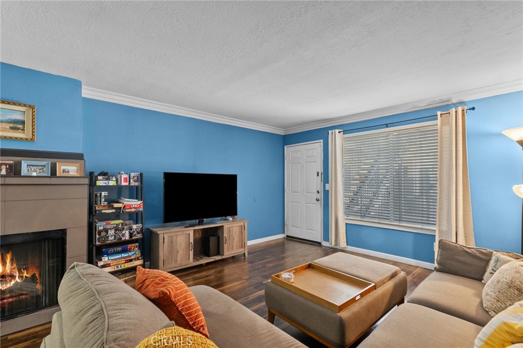 7045 Woodley Avenue 110