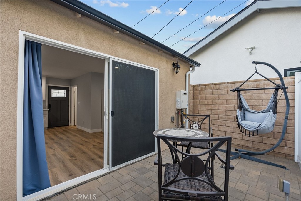 6955 Garden Grove Ave
