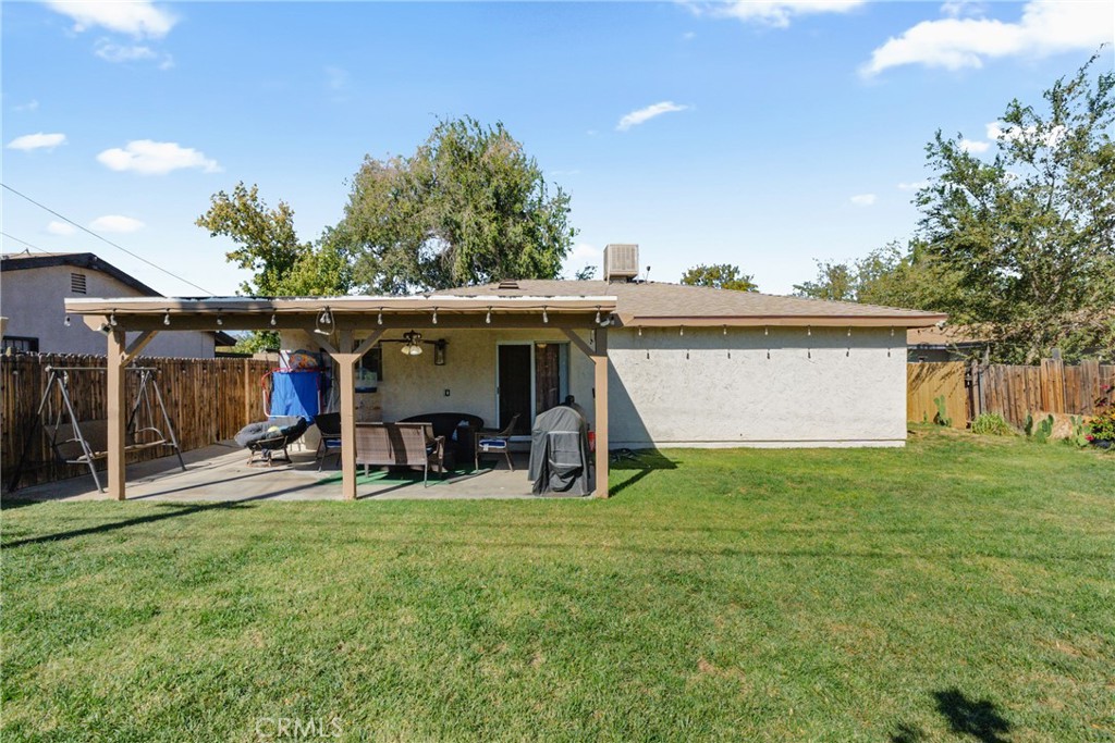 348 E Avenue J14