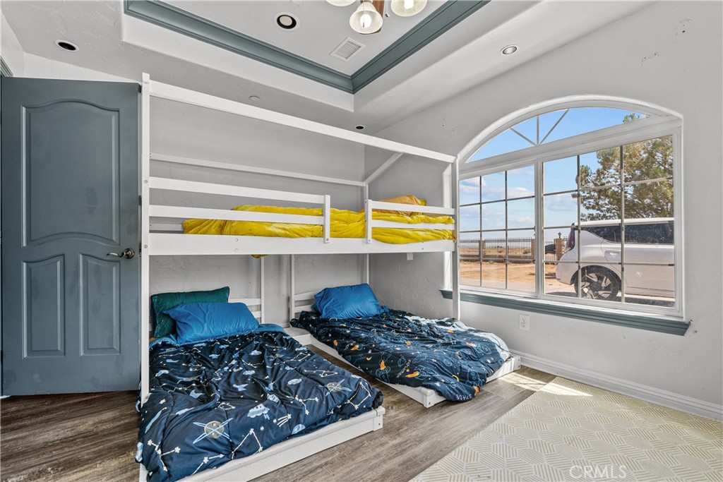 49239 80th Street W