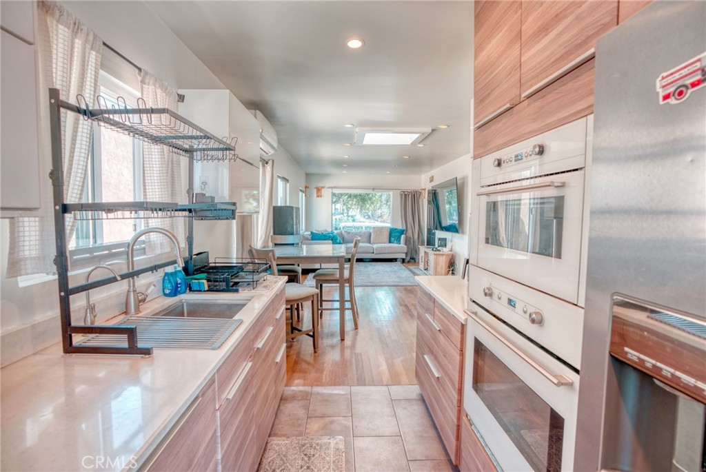 425 W 102nd Street