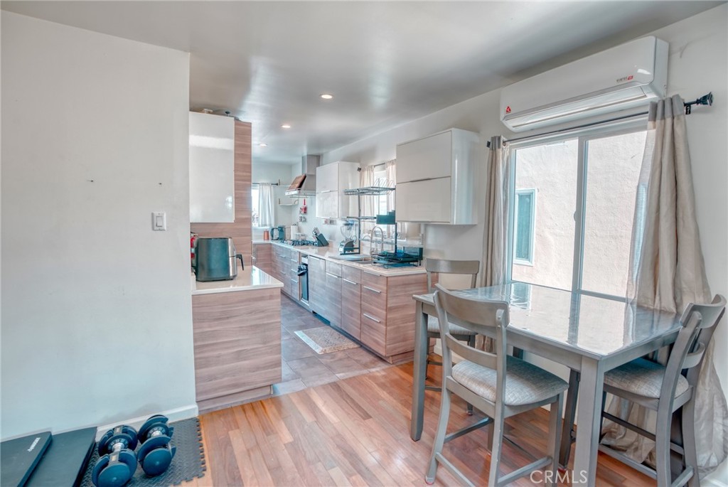 425 W 102nd Street