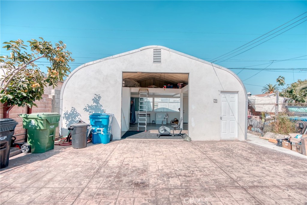 425 W 102nd Street