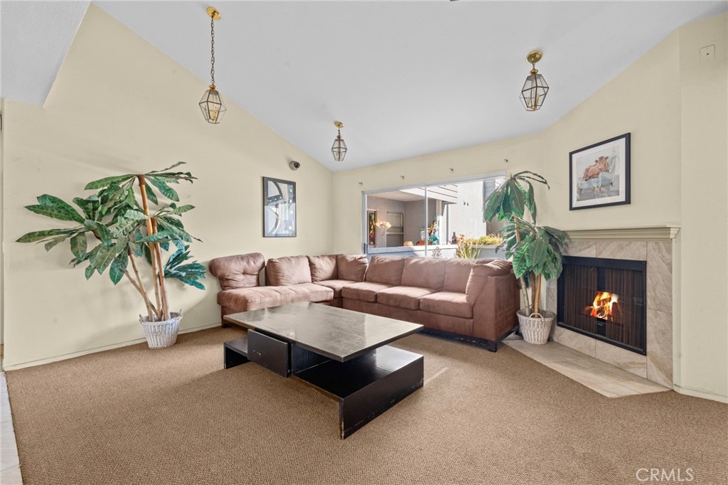 7640 Oso Avenue 115