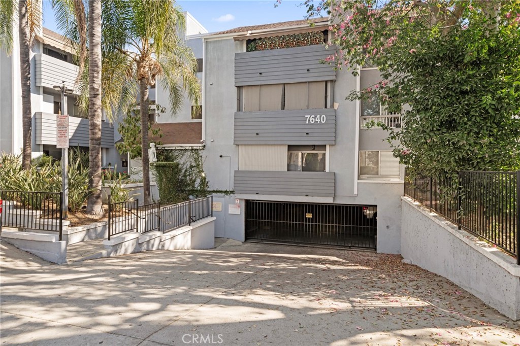 7640 Oso Avenue 115