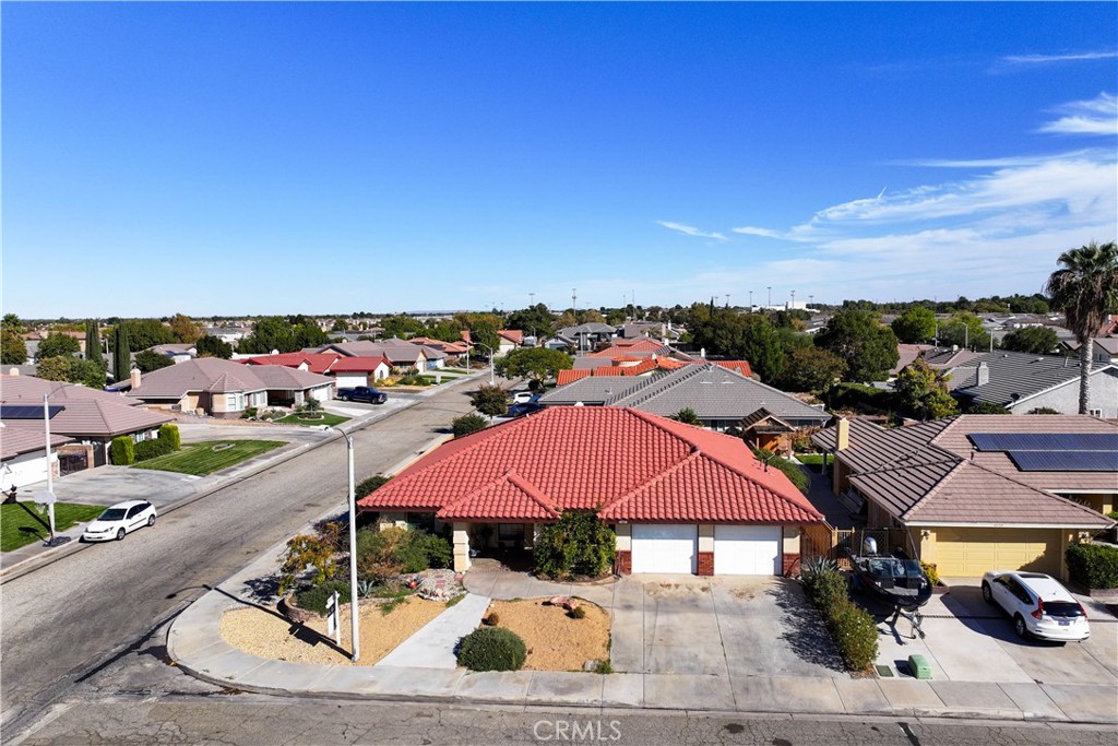 43732 Countryside Drive
