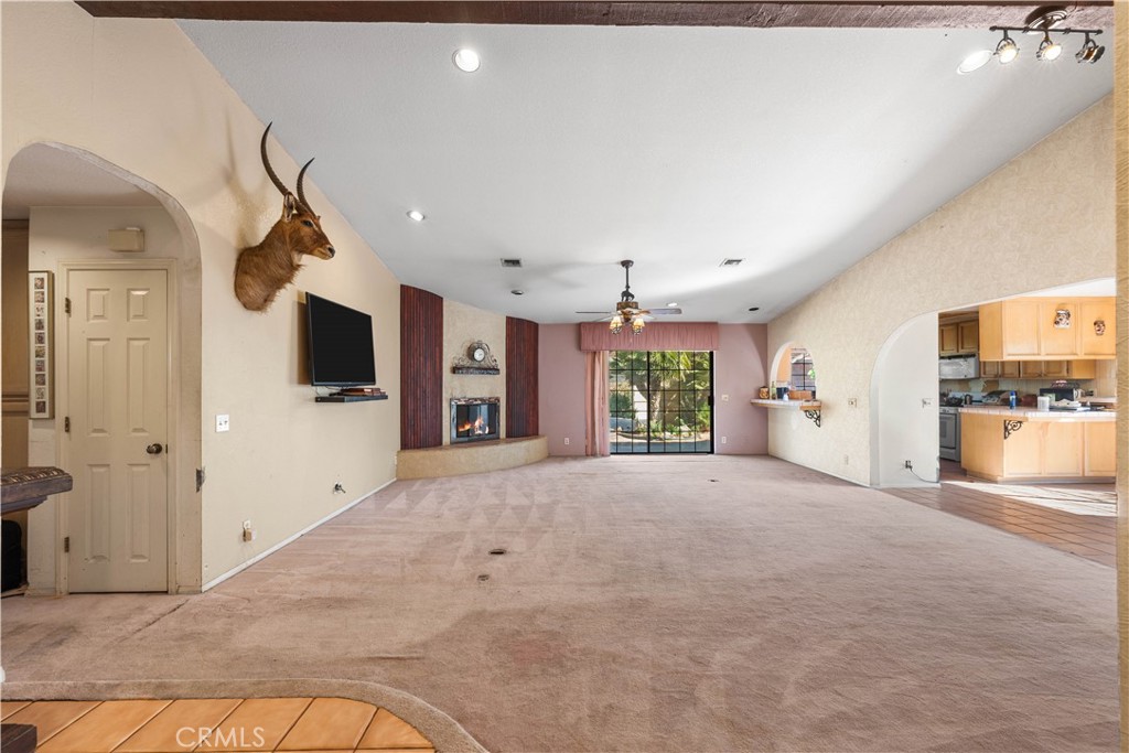 43732 Countryside Drive