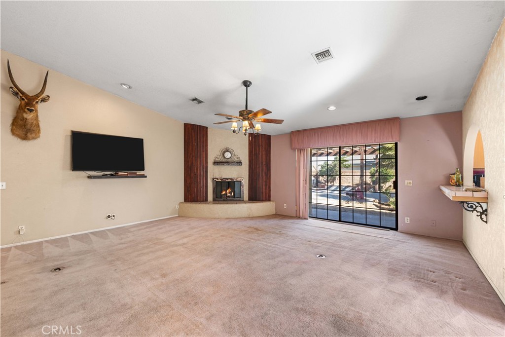 43732 Countryside Drive
