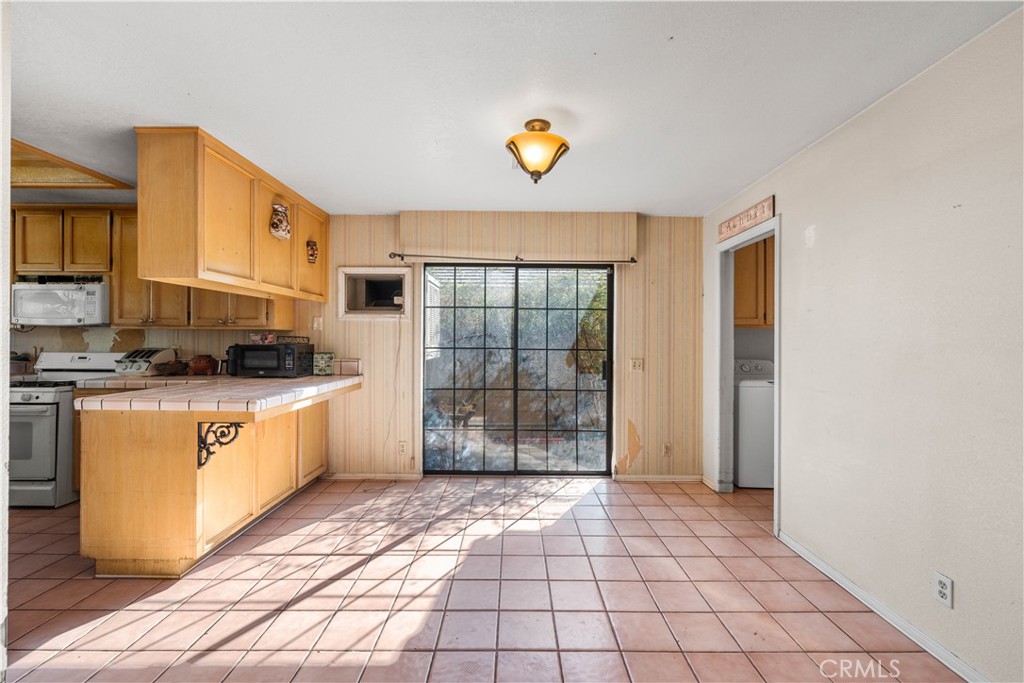 43732 Countryside Drive
