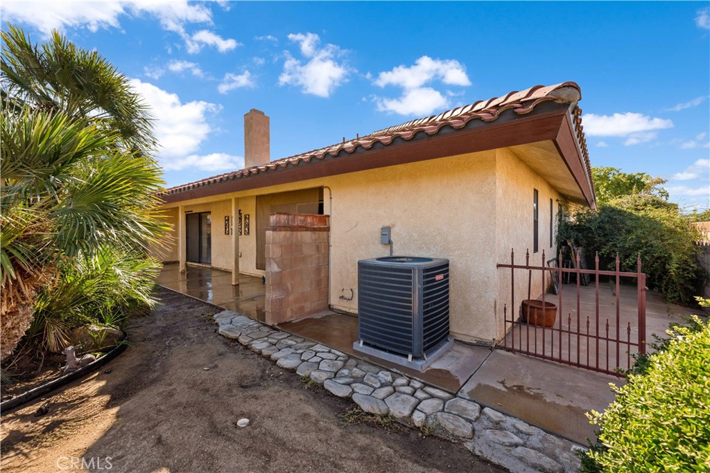 43732 Countryside Drive