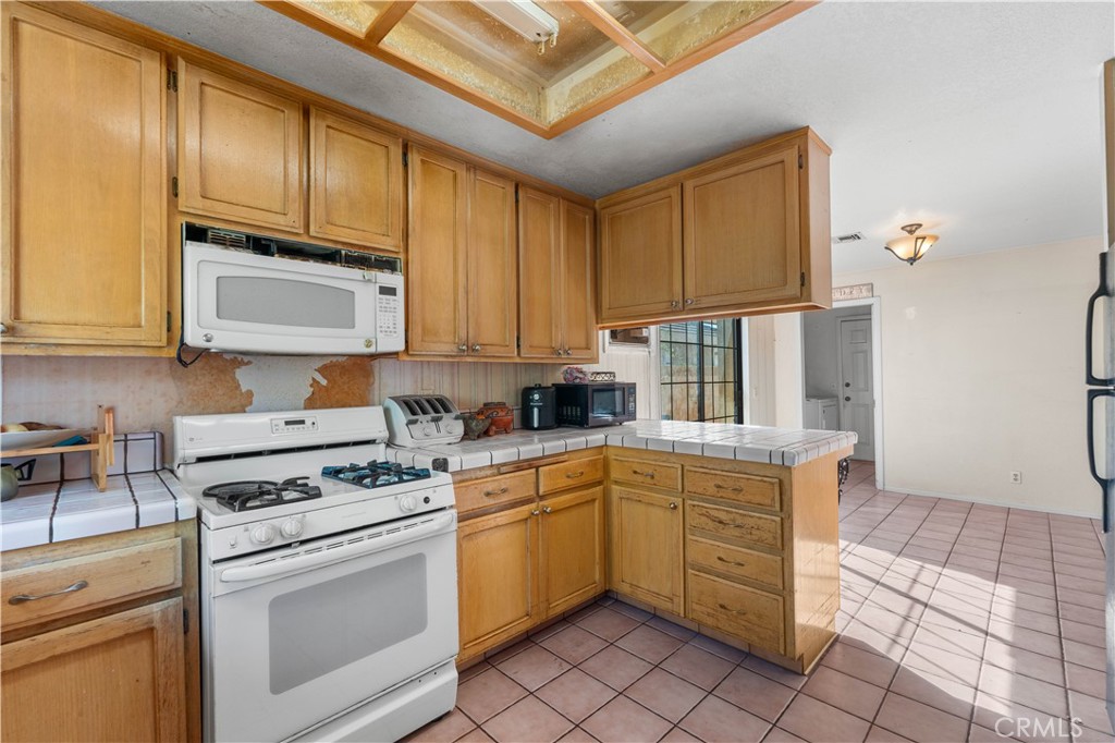 43732 Countryside Drive