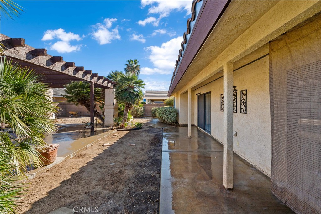 43732 Countryside Drive