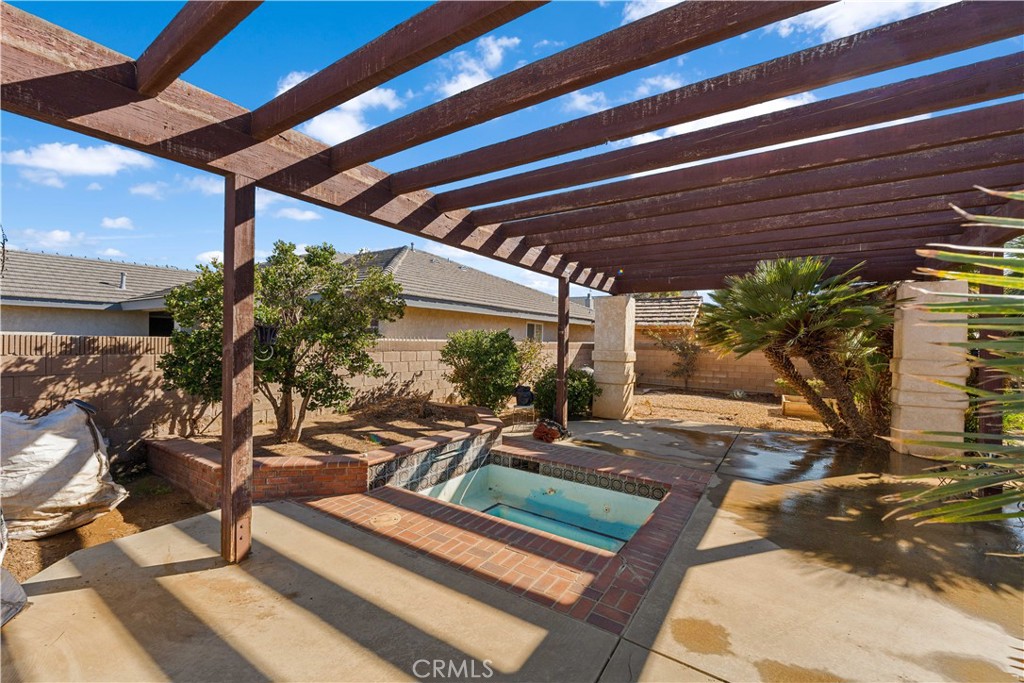 43732 Countryside Drive