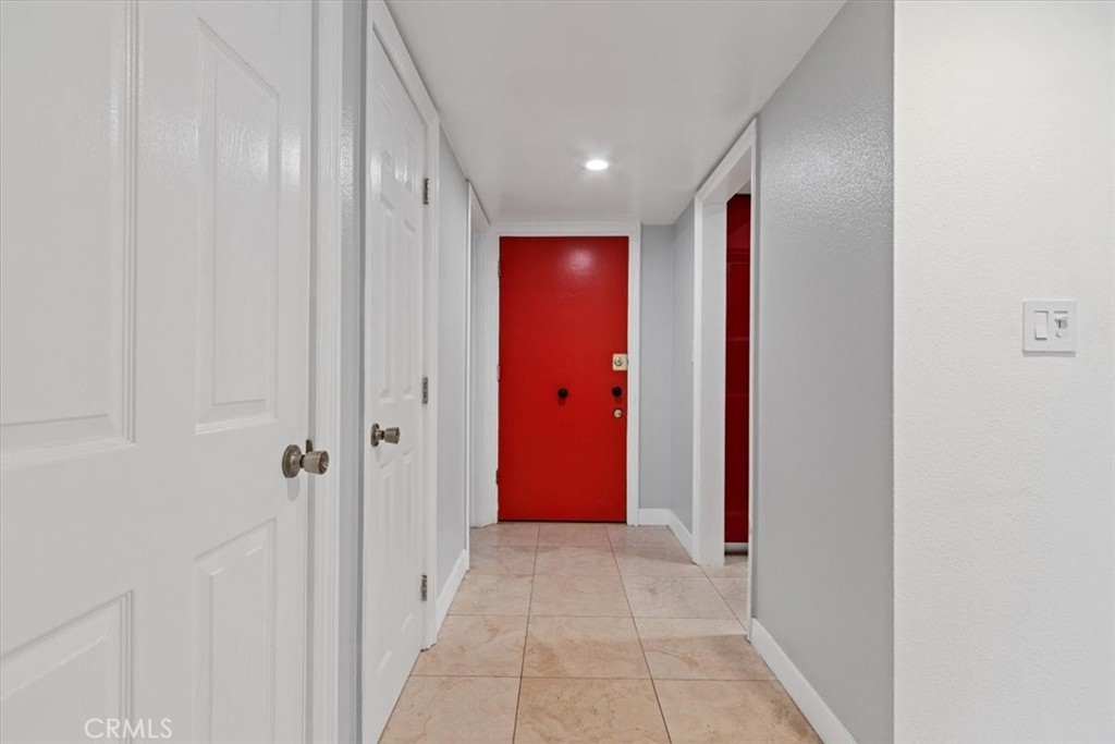 6736 Hillpark Drive 102