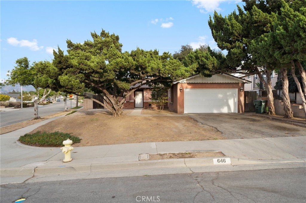 646 N Kidder Avenue
