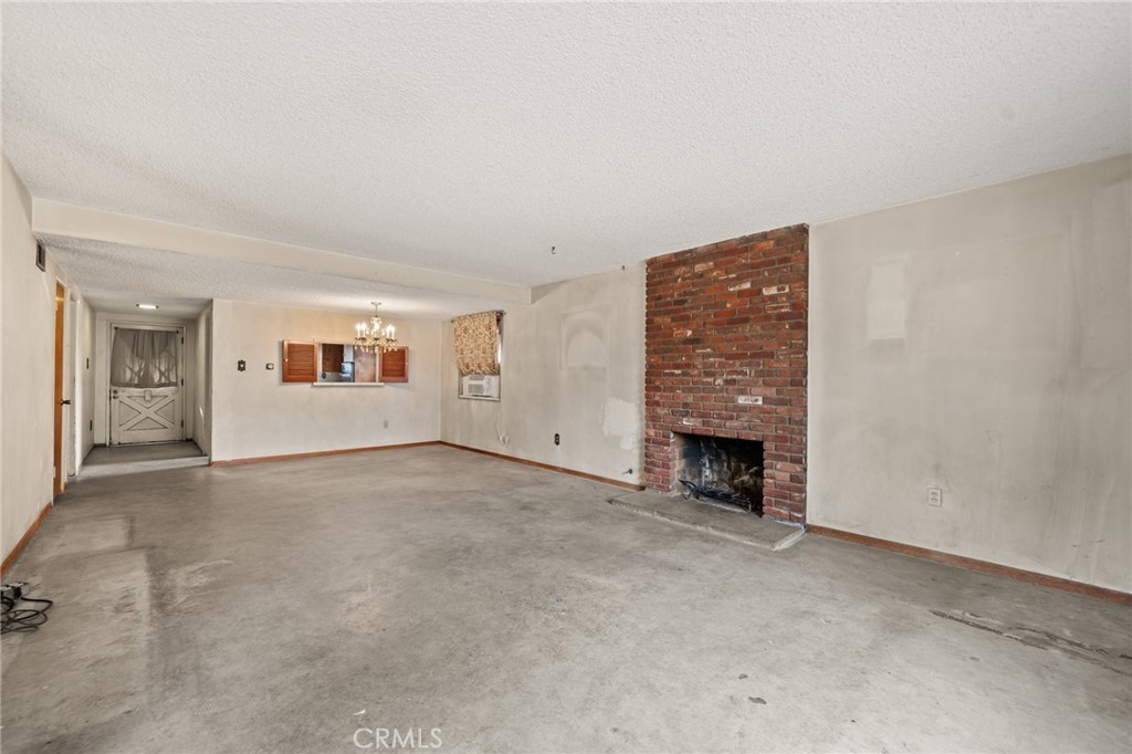 646 N Kidder Avenue