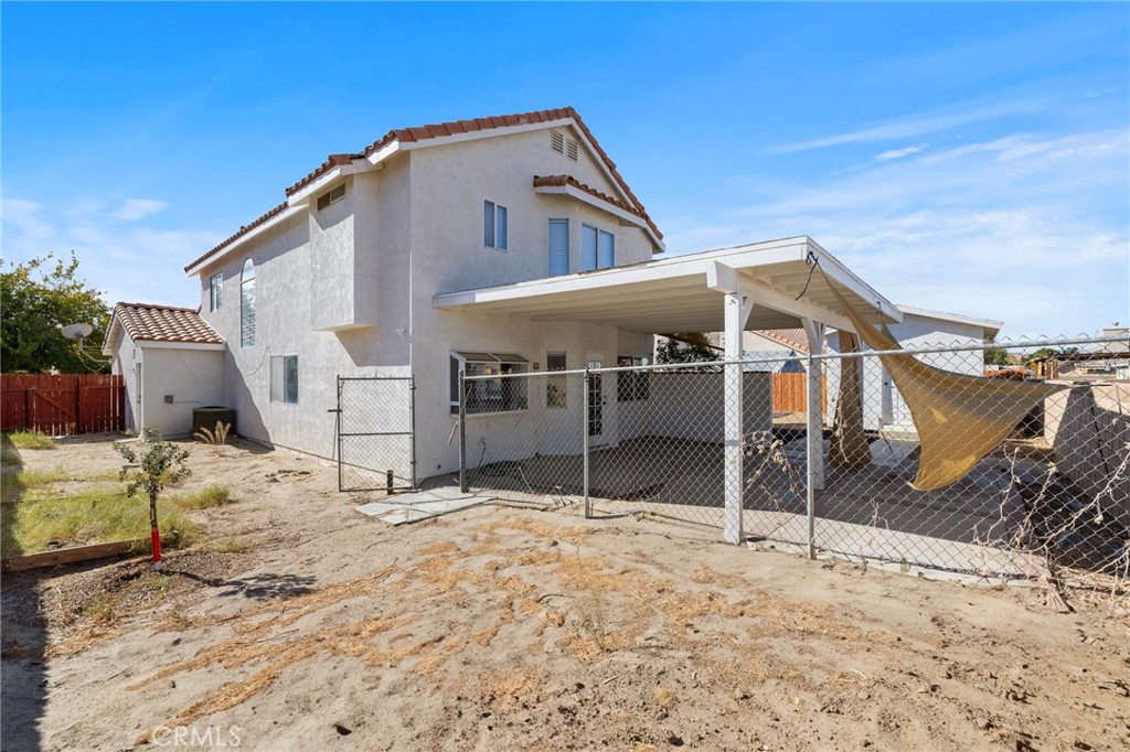 1829 E Milling Street