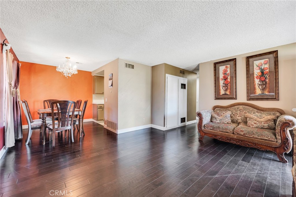 568 Spring Road 73