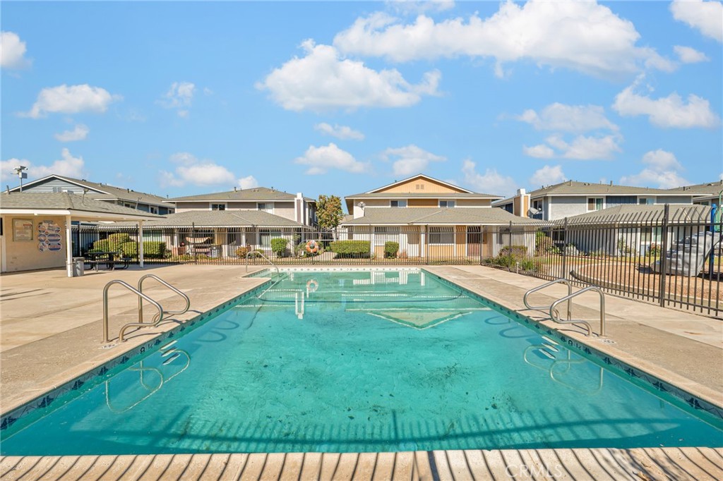 568 Spring Road 73