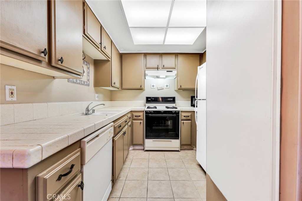 568 Spring Road 73