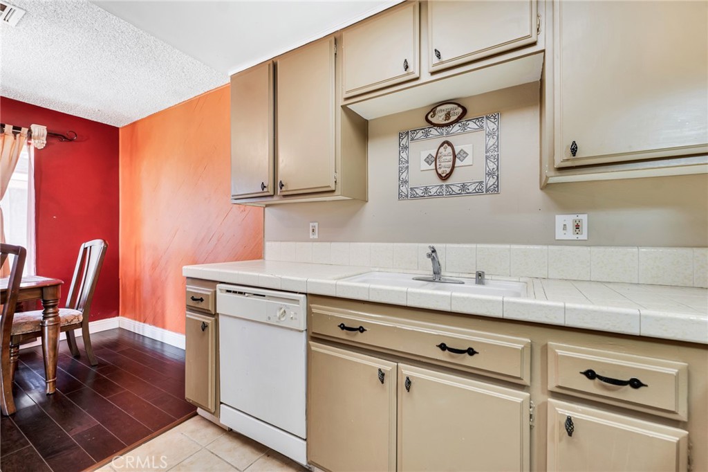 568 Spring Road 73