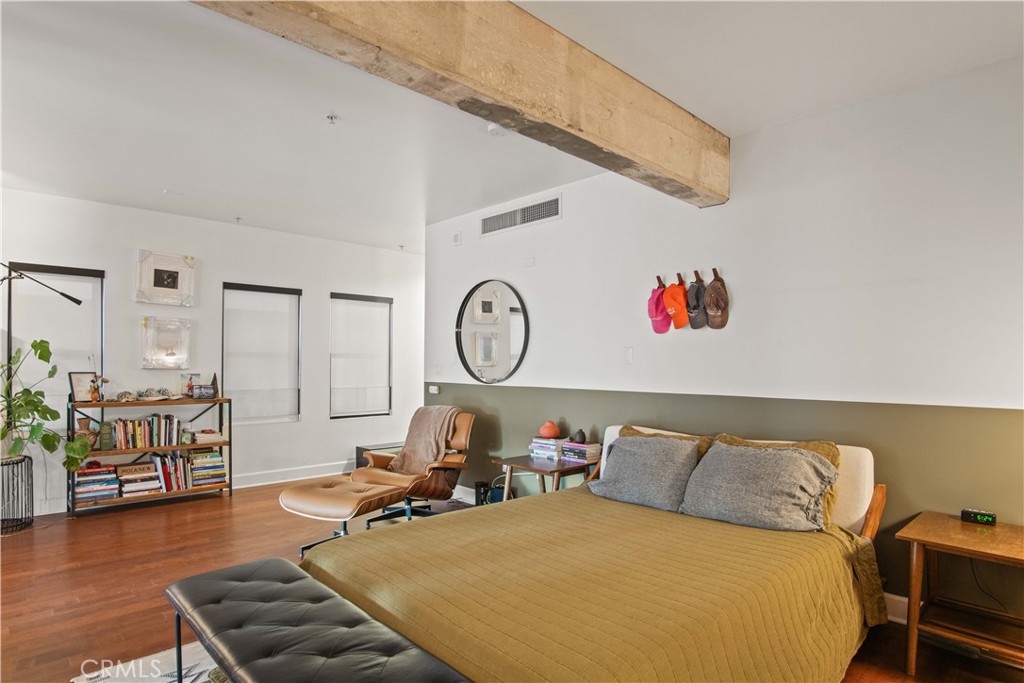 416 S Spring Street 607