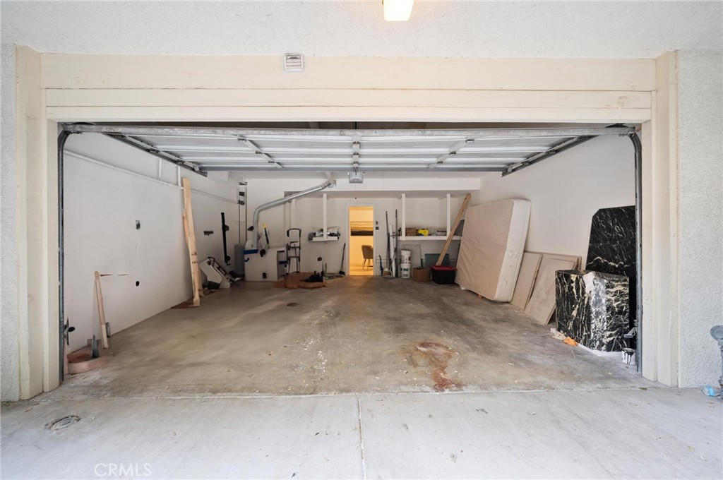 14348 Riverside Drive 10
