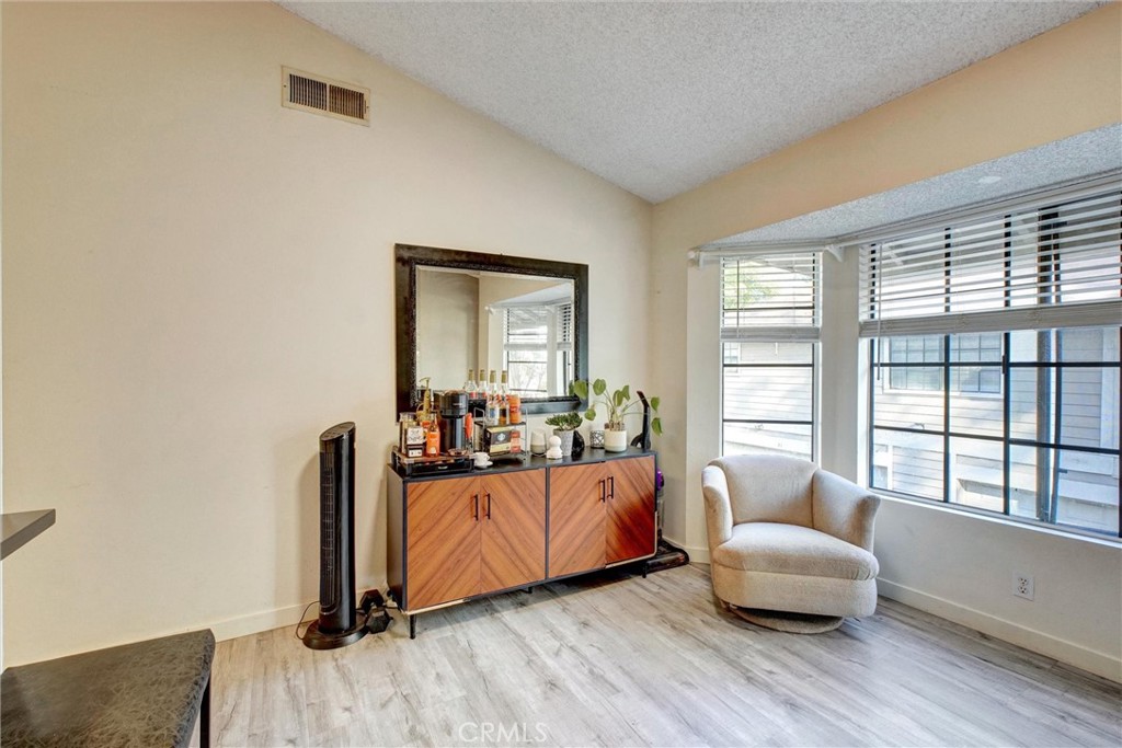 11350 Foothill Boulevard 30
