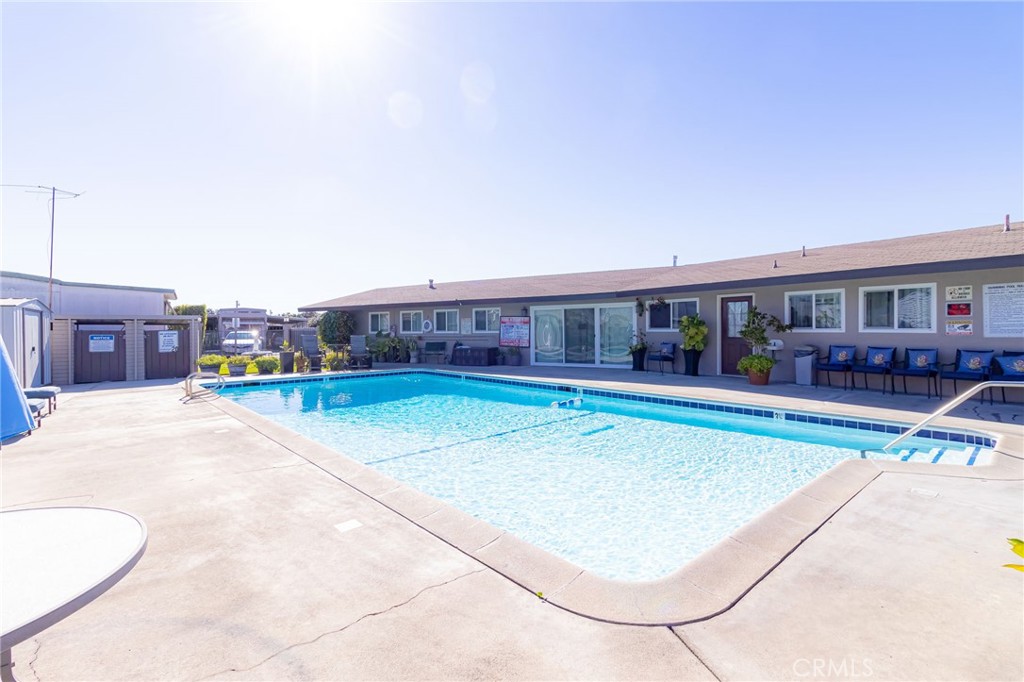 1615 Merced Avenue 44