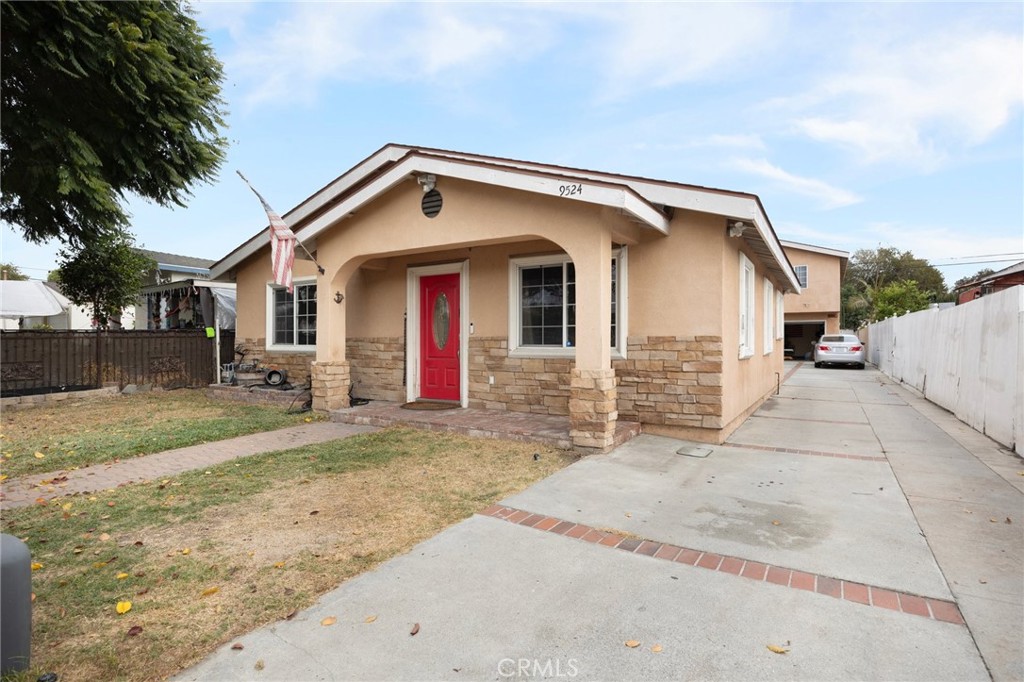 9524 Elizabeth Ave Avenue A/B