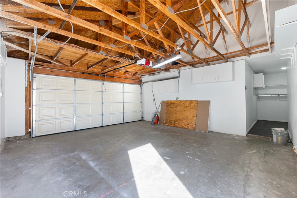 1574 E Avenue R7