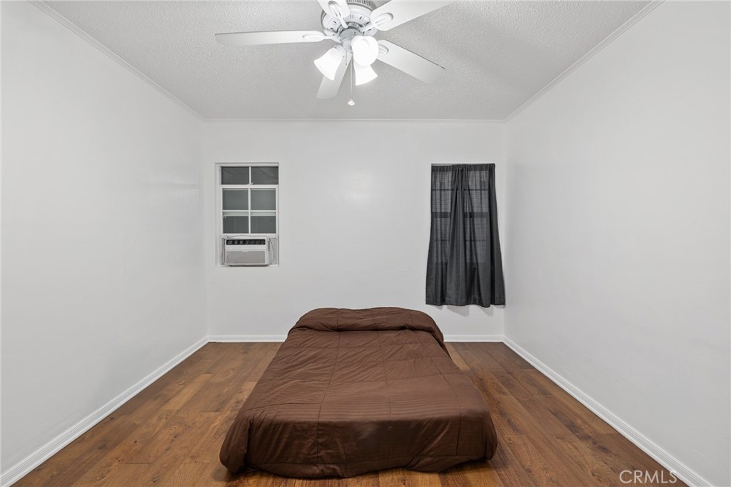 1376 N Eastern Avenue