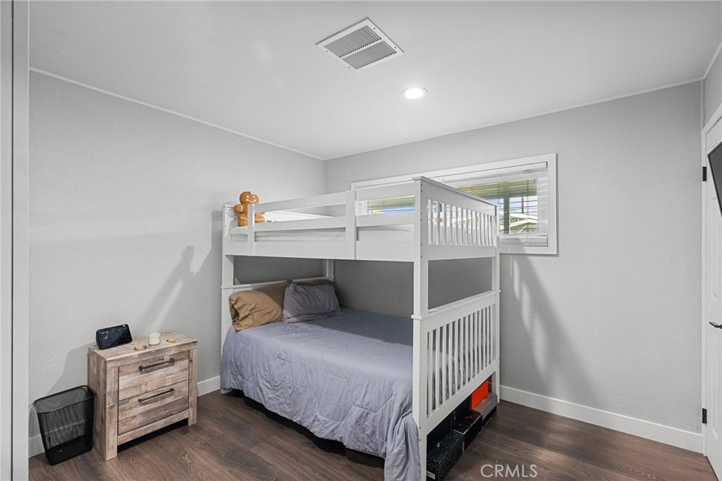 20401 Soledad Canyon Rd 690