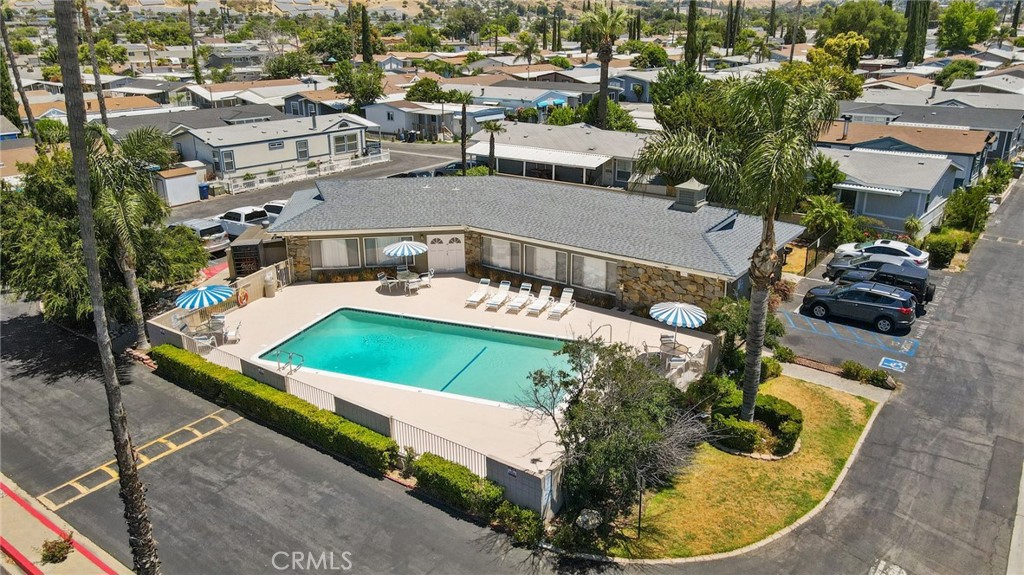 20401 Soledad Canyon Rd 690
