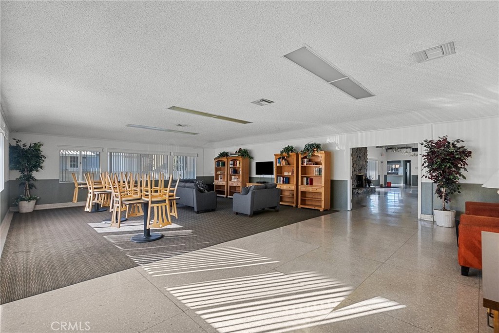 20401 Soledad Canyon Rd 690