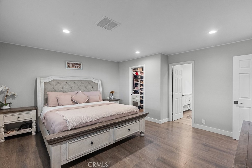 20401 Soledad Canyon Rd 690