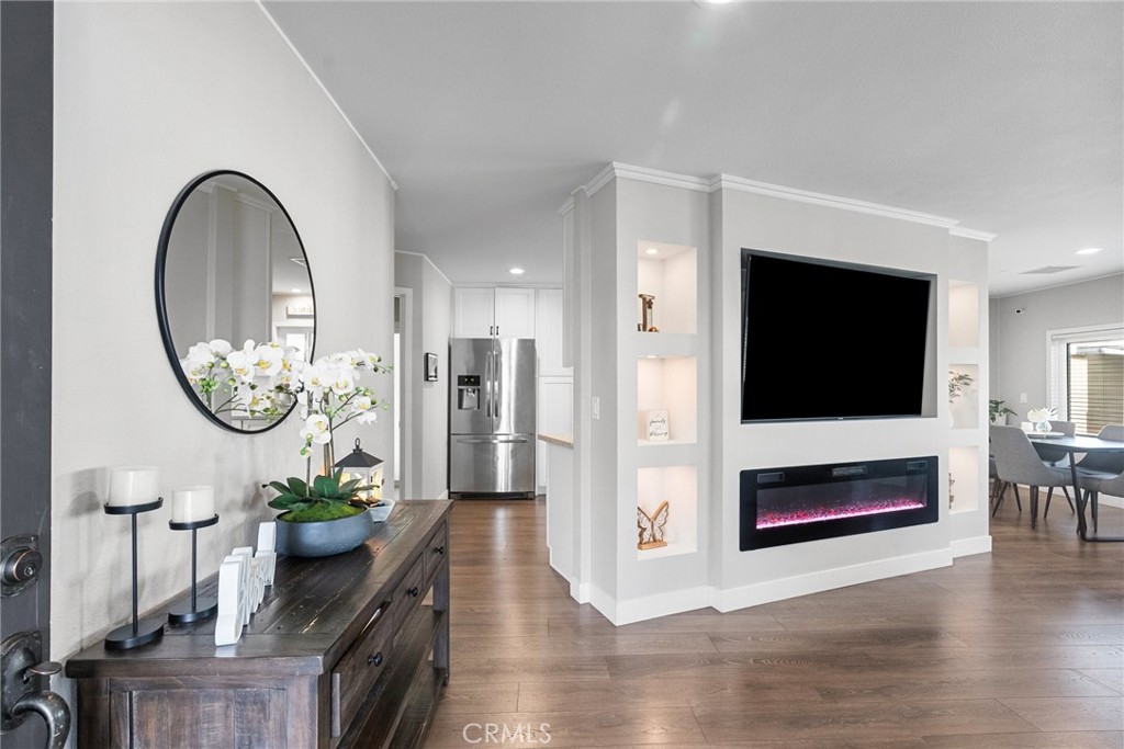 20401 Soledad Canyon Rd 690