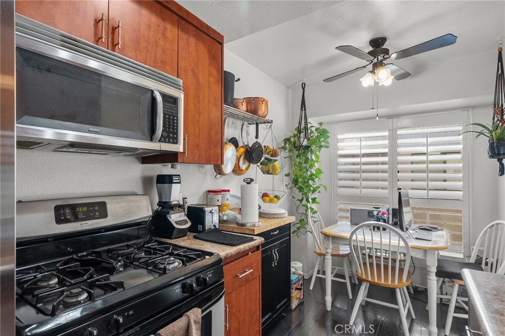 15173 Magnolia Boulevard D