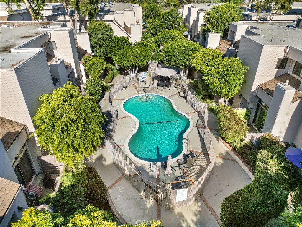 15173 Magnolia Boulevard D