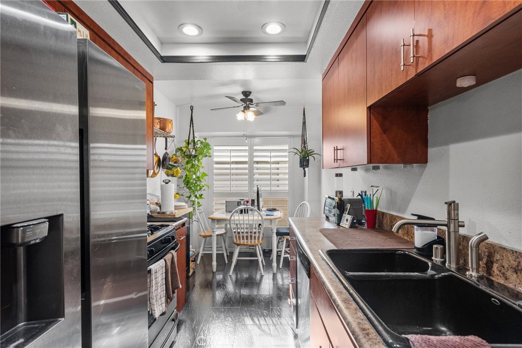 15173 Magnolia Boulevard D